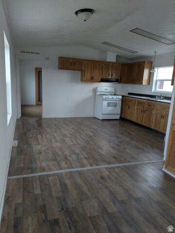Property Photo:  1101 S Carbon Ave 87  UT 84501 