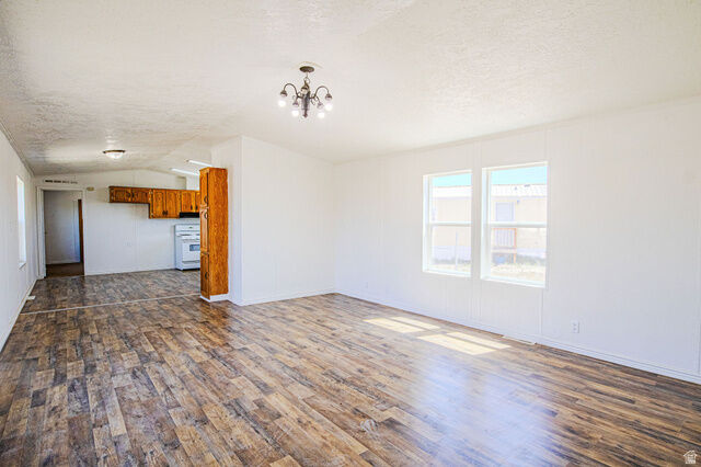 Property Photo: 1101 S Carbon Ave 87 UT 84501
