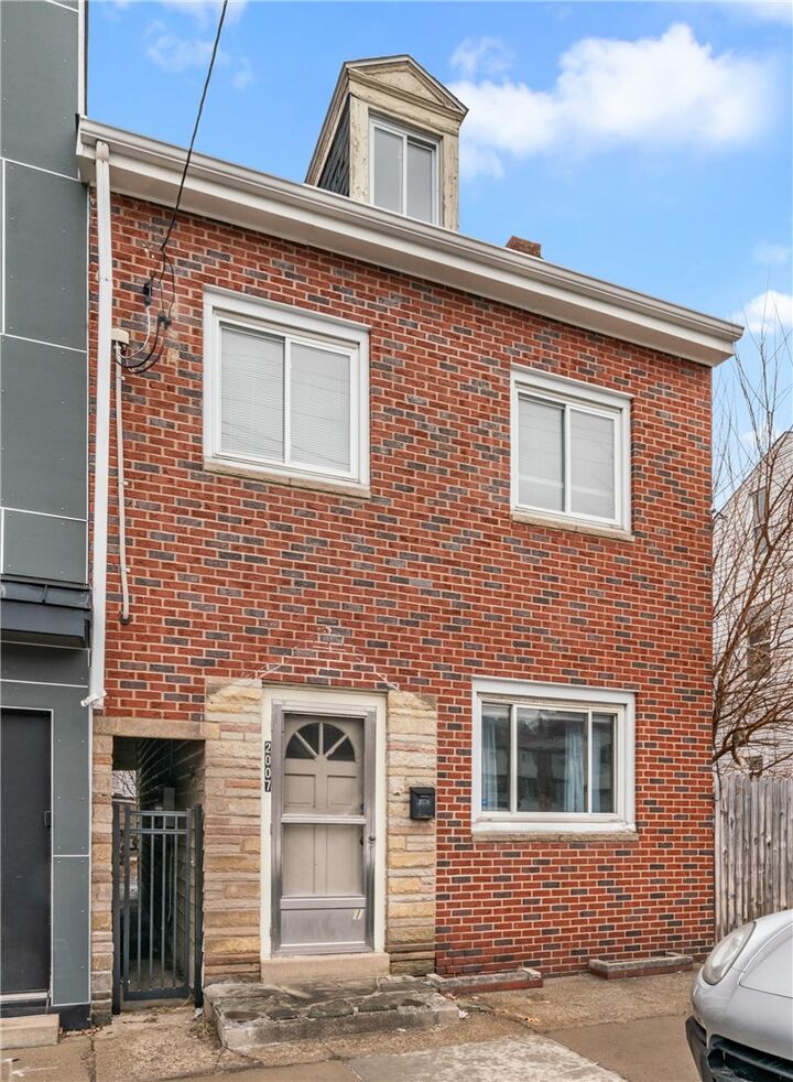 Property Photo:  2007 Jane Street  PA 15203 
