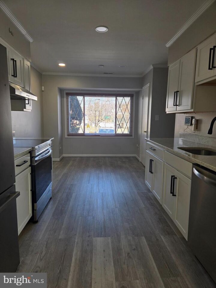 Property Photo: 5825 Suitland Road MD 20746