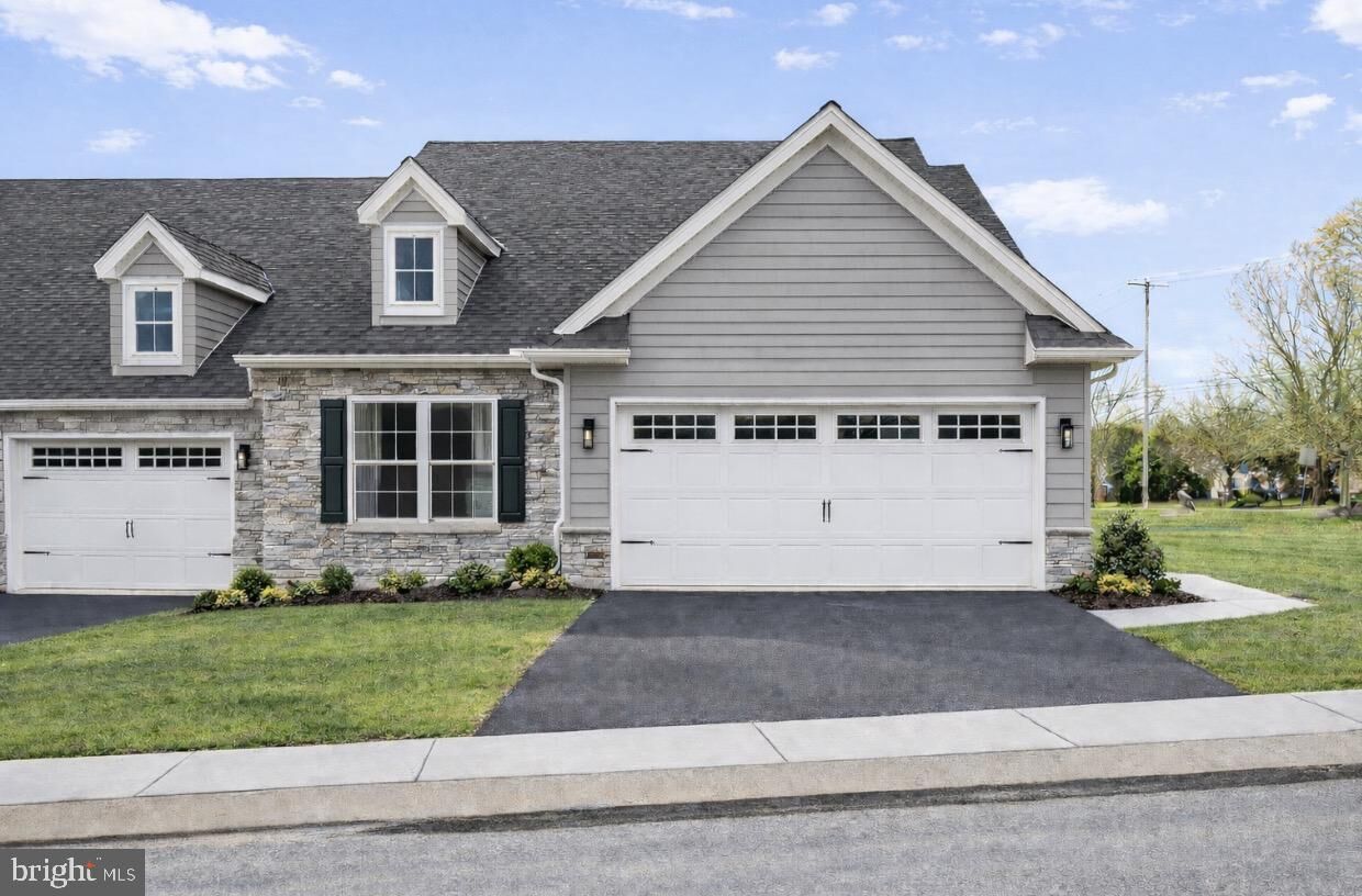 Property Photo:  232 Pilgrim Drive  PA 17603 