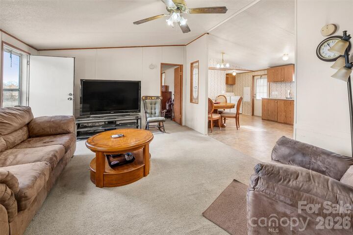 Property Photo: 2748 Flat Creek Road SC 29720