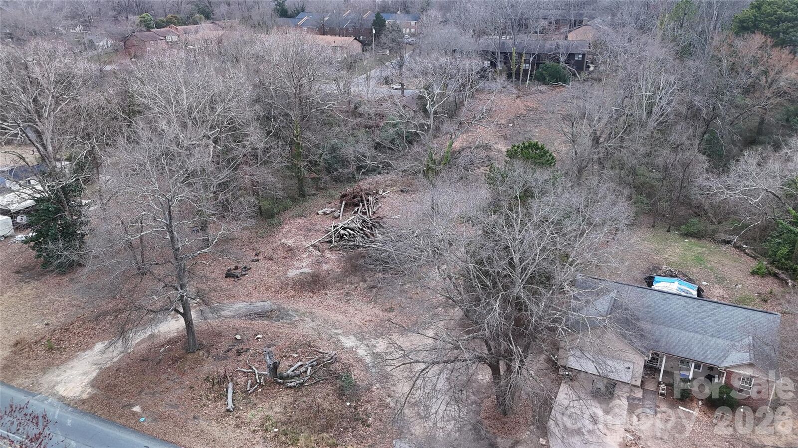 Property Photo:  848 Nottingham Drive  NC 28054 