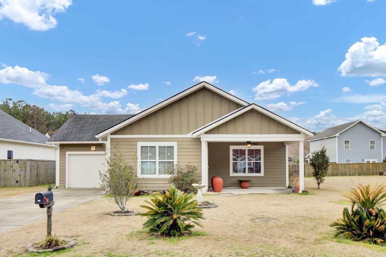 Property Photo: 168 Brightwood Drive SC 29450