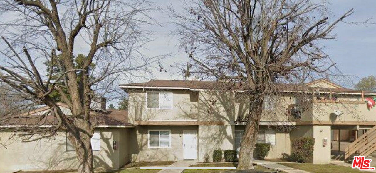 Property Photo:  912 Valhalla Dr  CA 93309 