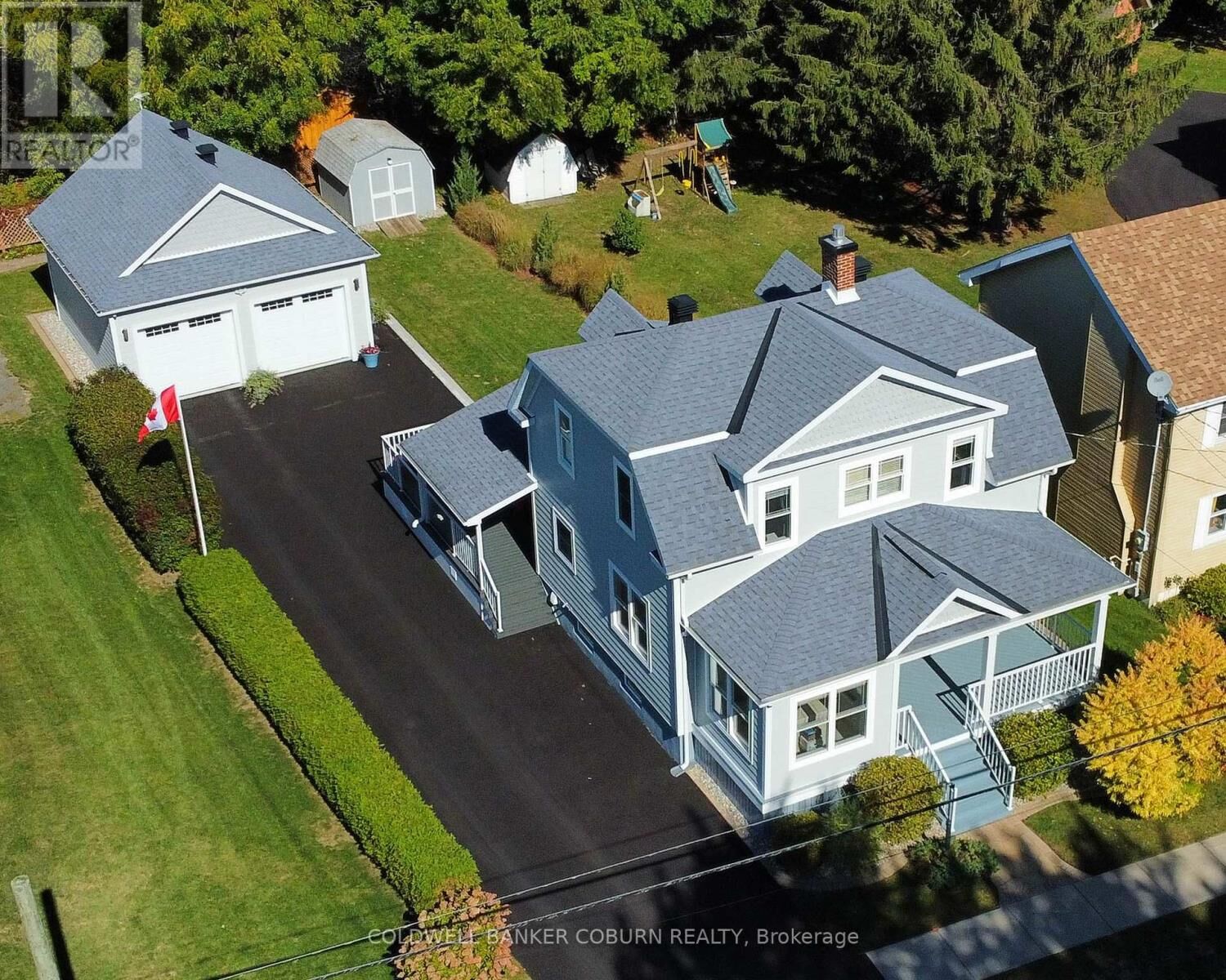 Property Photo:  54 Lakeshore Drive  ON K0C 1X0 