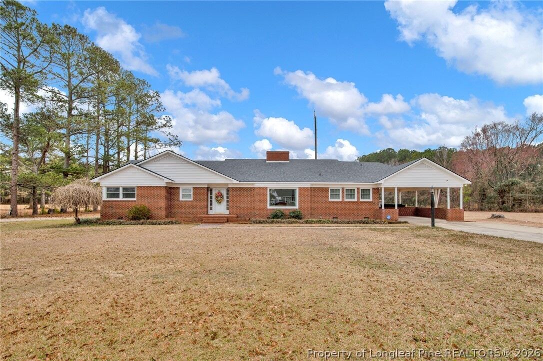 Property Photo: 1064 Bainbridge Road NC 28391