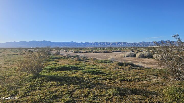 Property Photo:  0 Margery Avenue &Amp Sherman Place  CA 93505 