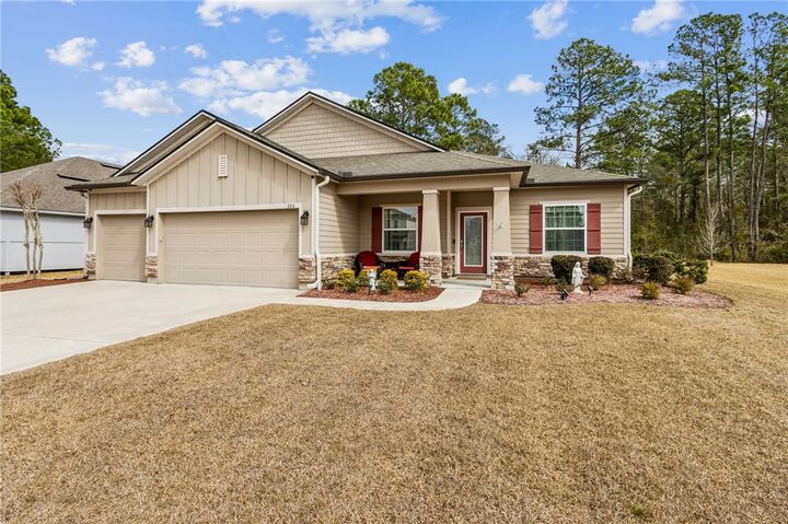 Property Photo:  326 Nutgall Drive  GA 31558 