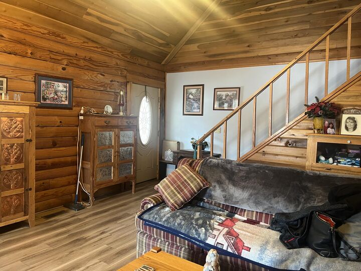 Property Photo: 301 Elizabeth Kay Ln WV 24901