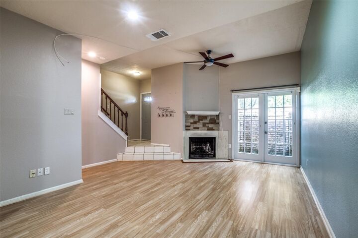 Property Photo:  800 Country Place Drive 306  TX 77079 