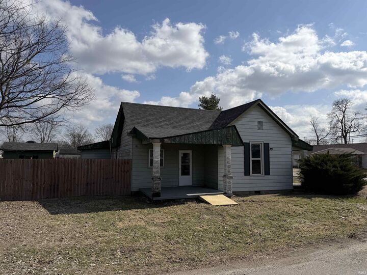 Property Photo:  420 Worthington Street  IN 47471 