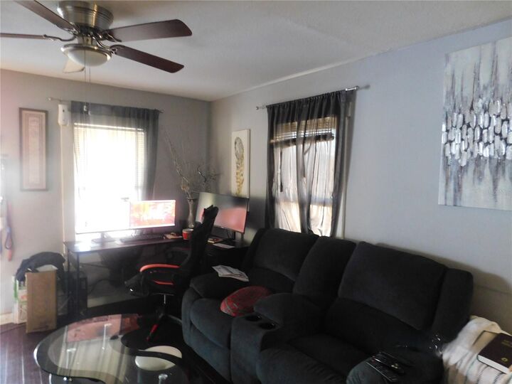 Property Photo:  8412 N Seminole Avenue  FL 33604 