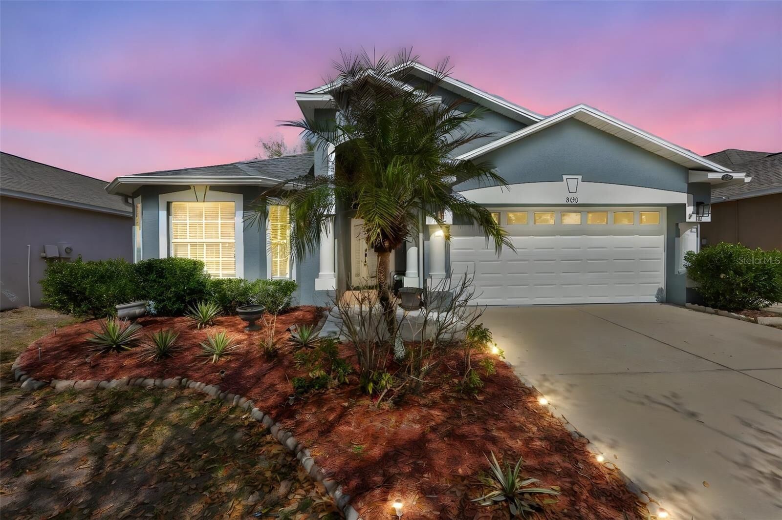 Property Photo:  8130 Alamosa Wood Avenue  FL 33573 