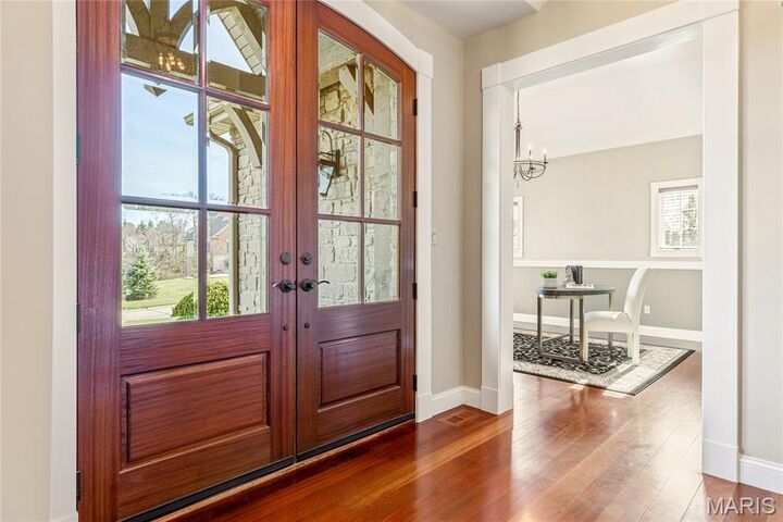 Property Photo: 1007 Devonworth Manor Way MO 63017