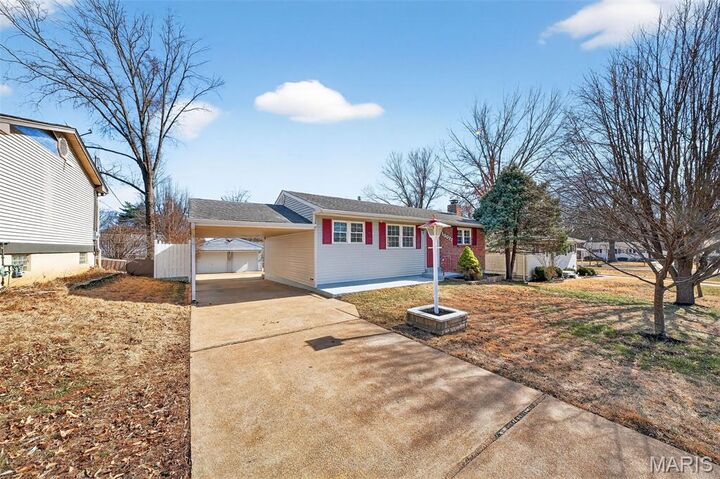 Property Photo:  10022 Killoren Drive  MO 63123 