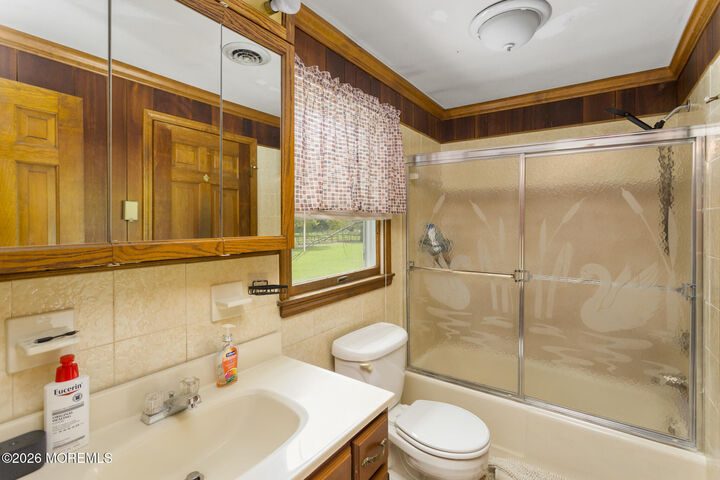 Property Photo:  16 Archertown Road  NJ 08533 