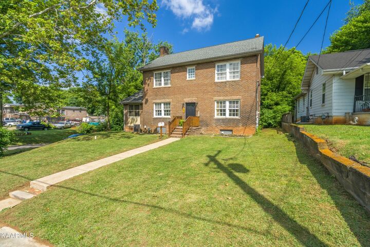 Property Photo:  1243 Exeter Ave  TN 37921 