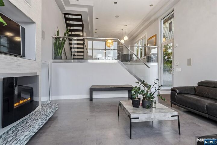 Property Photo: 760 Undercliff NJ 07020