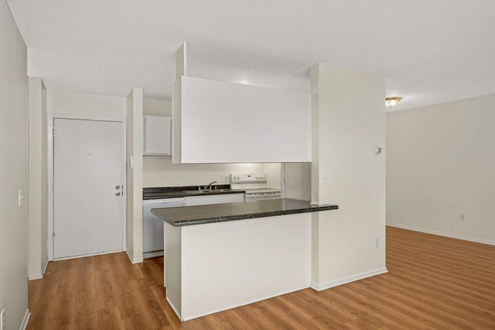 Property Photo:  4110 Rahn Road 317  MN 55122 