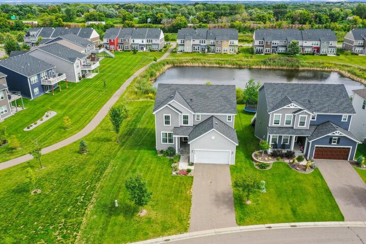 Property Photo:  5515 Annapolis Lane N  MN 55446 