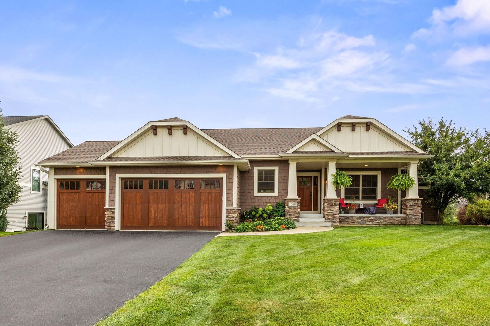 Property Photo: 1069 Symphony Lane MN 55318