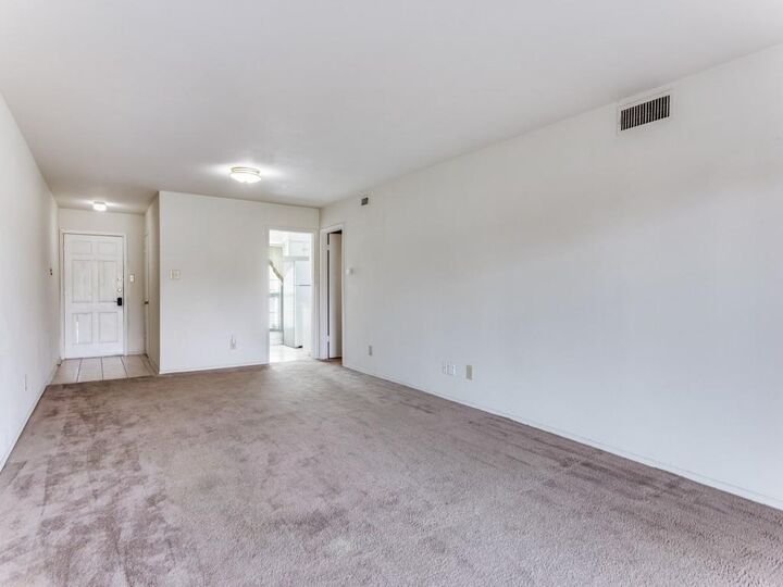 Property Photo: 4038 Ridglea Country Club Drive 1012 TX 76126