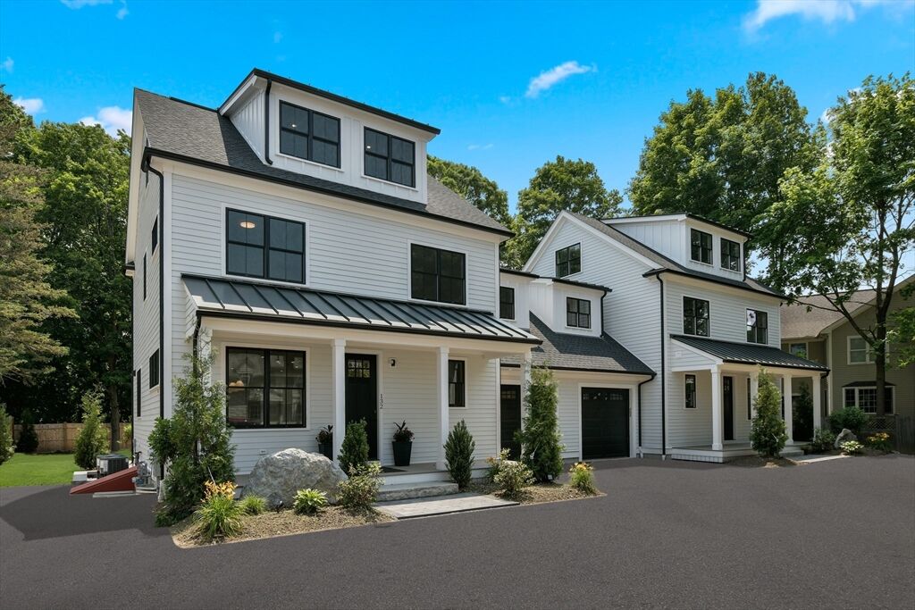 Property Photo:  134 Hillside Ave 134  MA 02494 