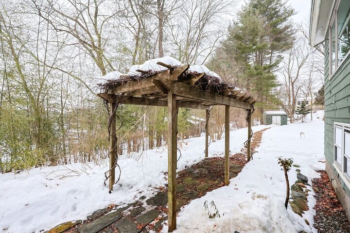 Property Photo:  7 Hillcrest Dr  MA 01720 