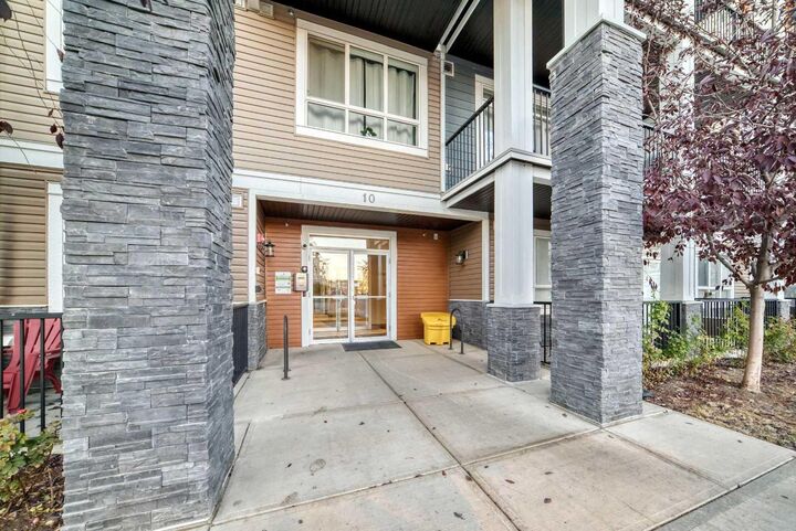 10 Walgrove Walk SE 405 — photo 1