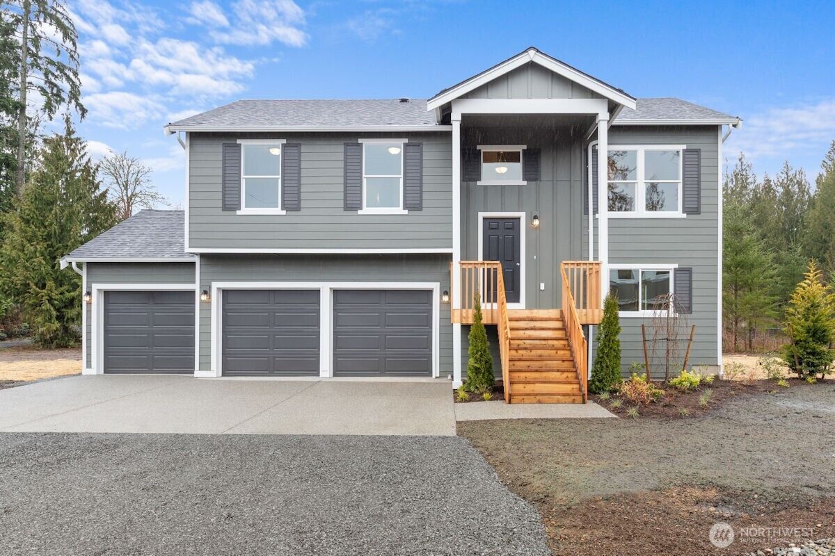 Property Photo:  8119  108th Street NE 2B  WA 98271 