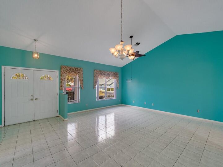 Property Photo:  352 NW Tuscany Way  FL 34986 