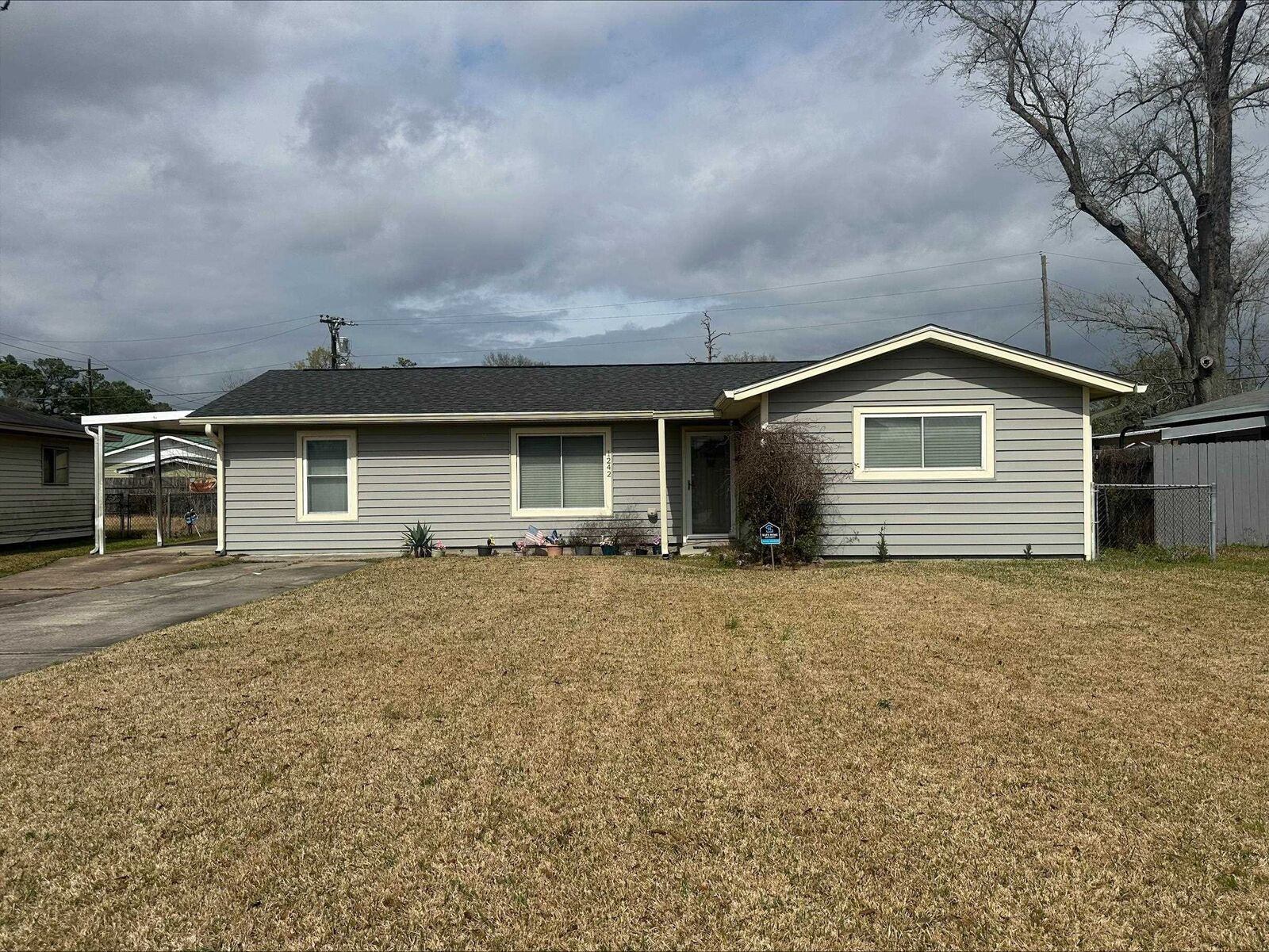 Property Photo:  1242 Palm  TX 77630 