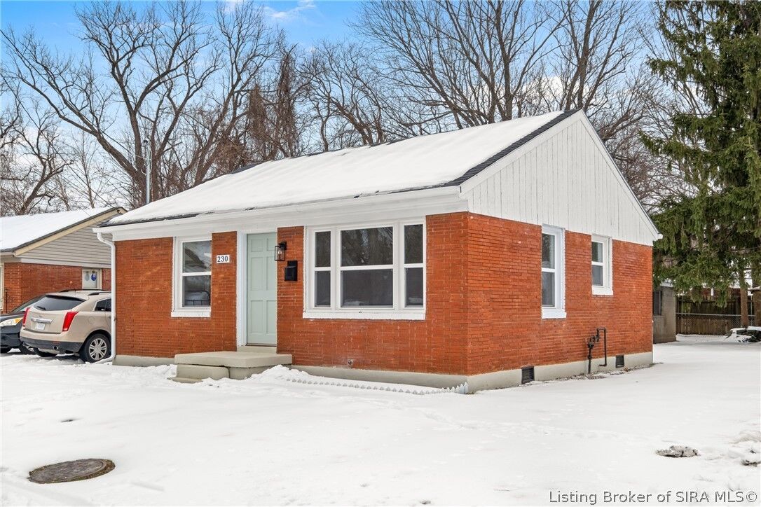 Property Photo:  230 Fallsview Drive  IN 47129 