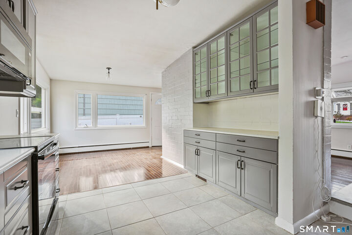 Property Photo:  110 Corbin Road  CT 06517 