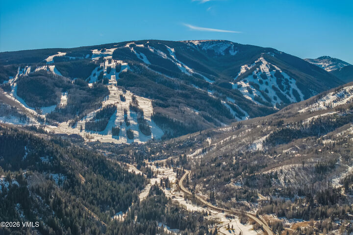 Property Photo:  137 Benchmark Road  CO 81620 