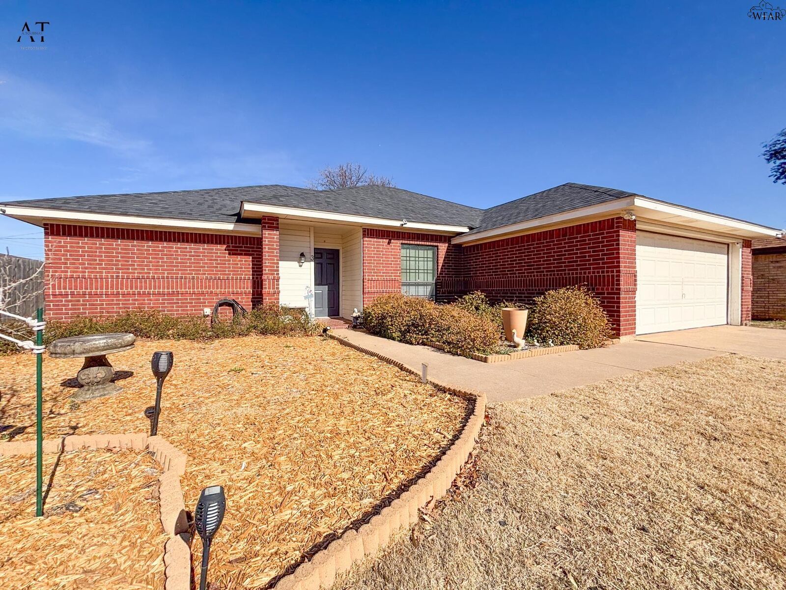 Property Photo:  3 Bazely Circle  TX 76306 