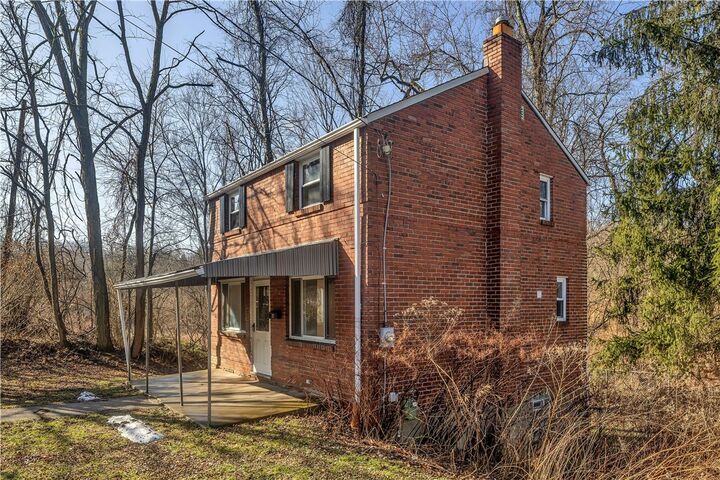 Property Photo:  712 Beulah  PA 15235 