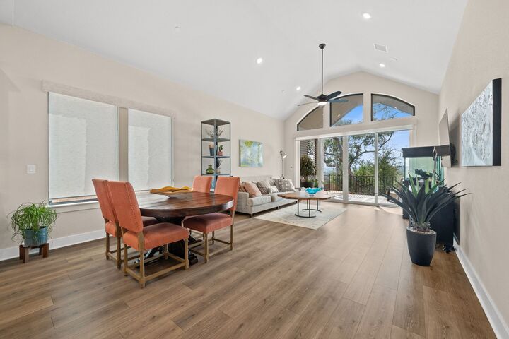 Property Photo:  17109 Hattie Trace  TX 78738 