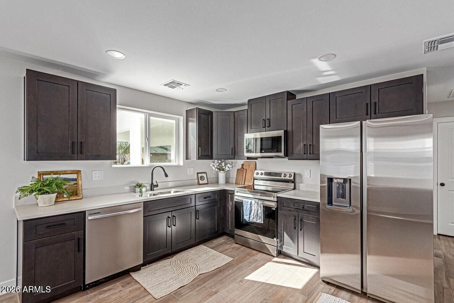 Property Photo:  454 S Pioneer --  AZ 85204 