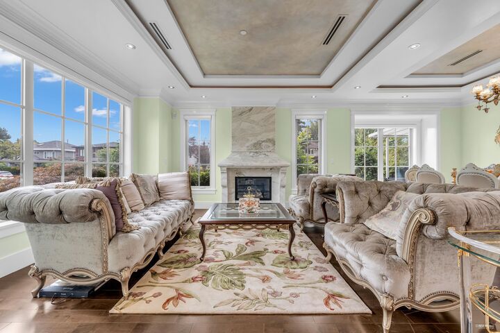Property Photo: 7283 Wiltshire Street BC V6P 5H4
