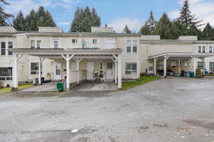 Property Photo: 3075 Trethewey Street 22 BC V2T 3R4