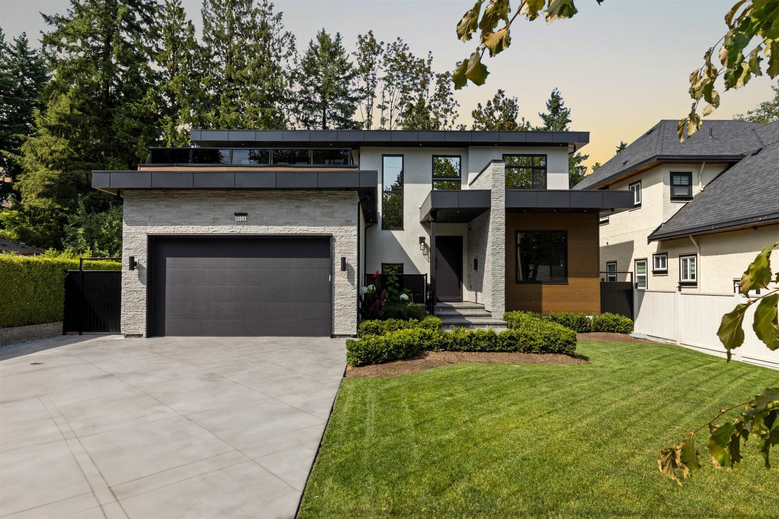 Property Photo: 13093 98A Avenue BC V3T 1C5