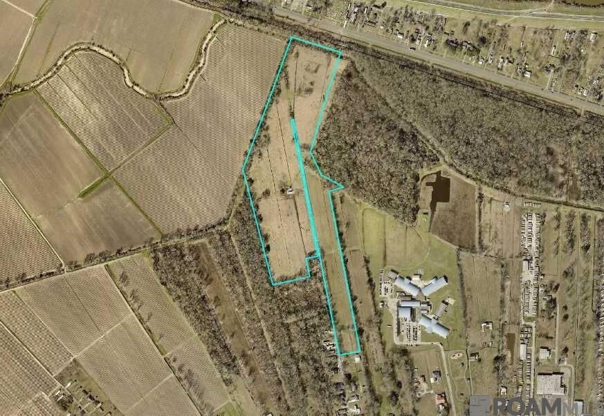 Property Photo:  2460 Acosta Rd  LA 70346 