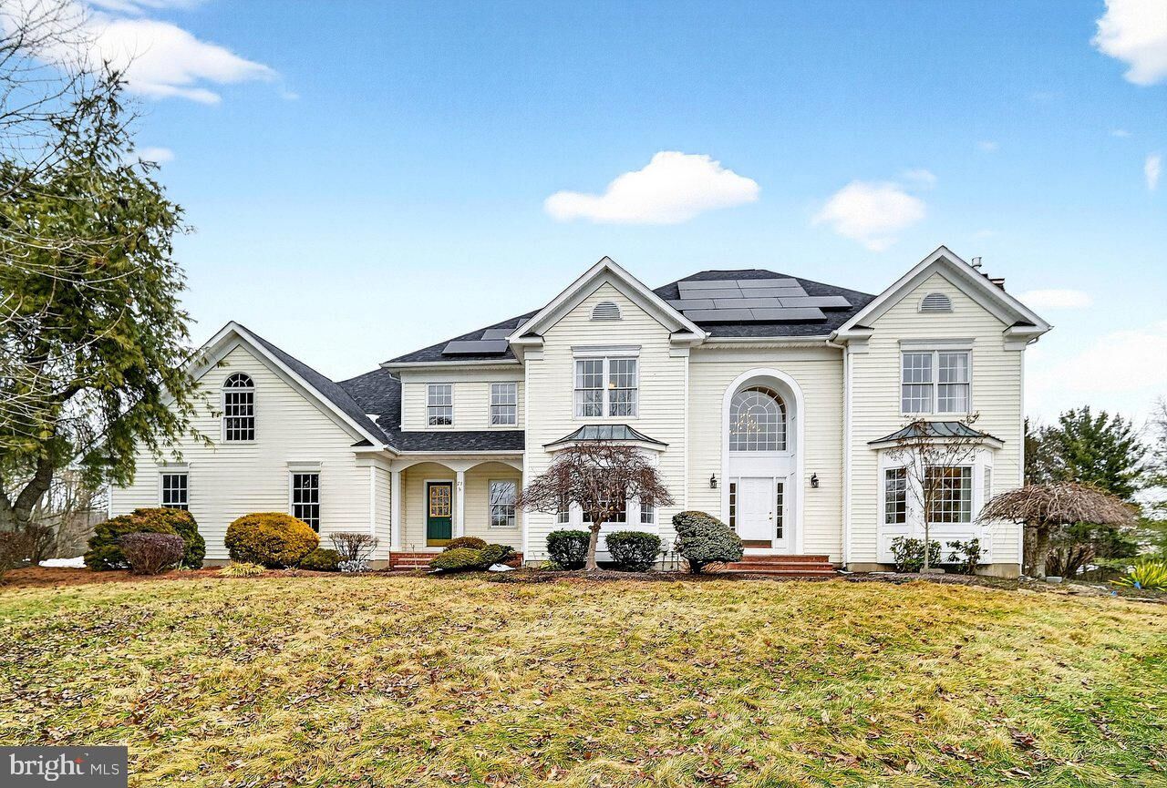 Property Photo:  23 Silvers  NJ 08512 