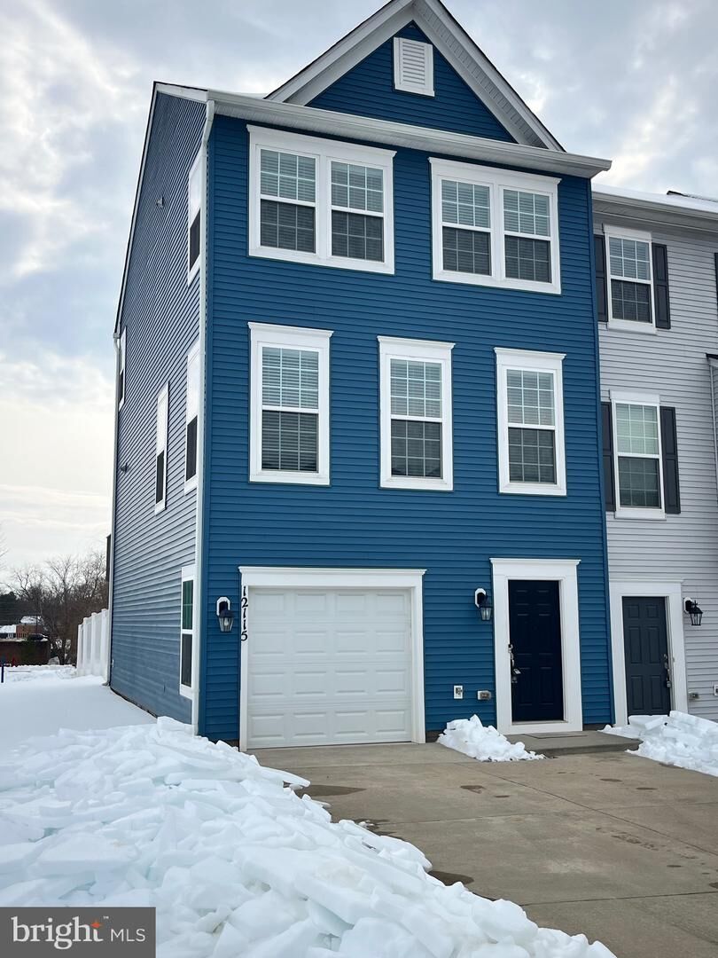 Property Photo:  12115 Bowling Farm Court  VA 22407 