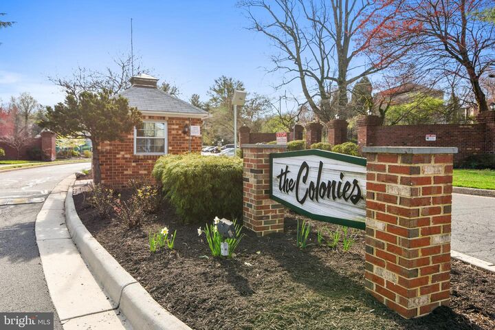 Property Photo: 7621 Provincial Drive 107 VA 22102