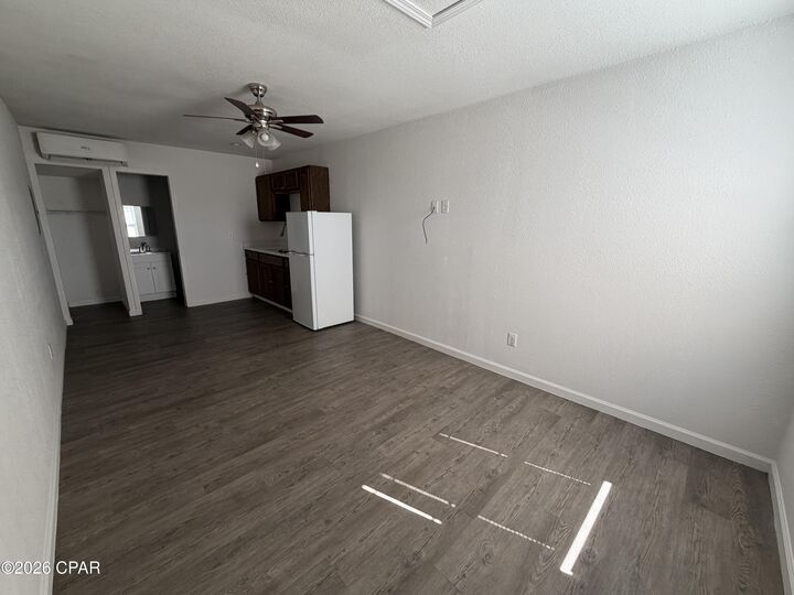 Property Photo:  143 Claire Avenue 105  FL 32401 