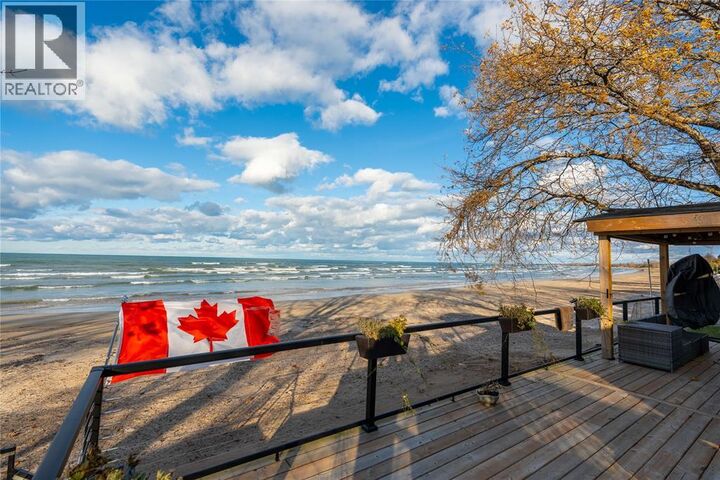 Property Photo: 6288 Spruce Street ON N0N 1J2