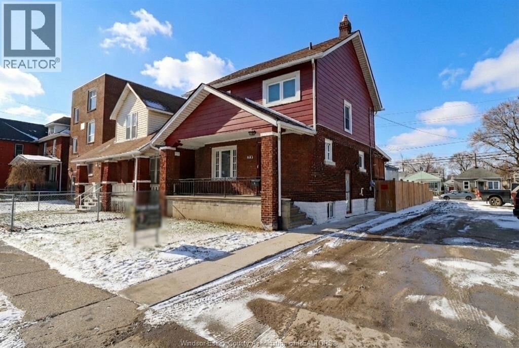 Property Photo: 883 Pillette ON N8Y 3B4